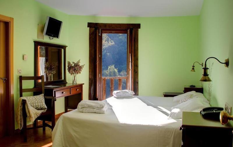 Double or Twin Room,1278896209:JPEG